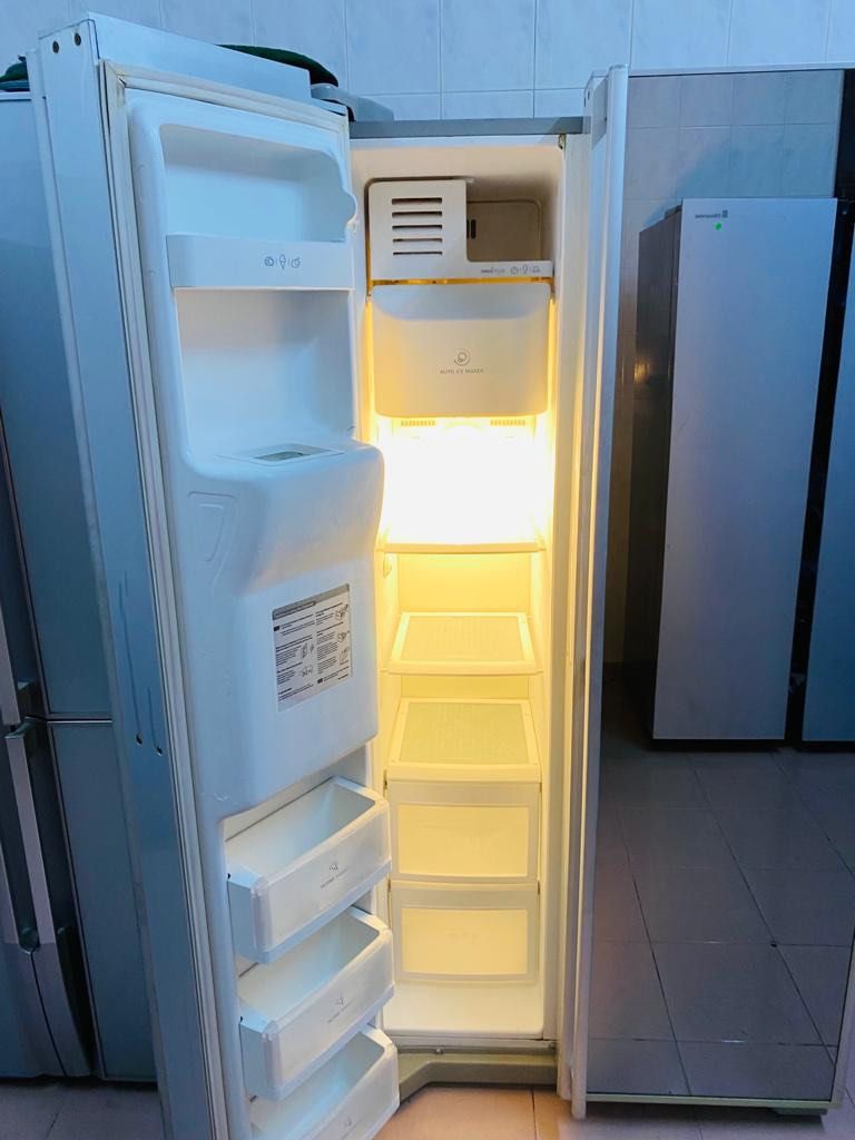 Lg Side By Side Eiswürfelbereiter Ausbauen LG side by side ice maker fridge cond 10/9, TV & Home Appliances