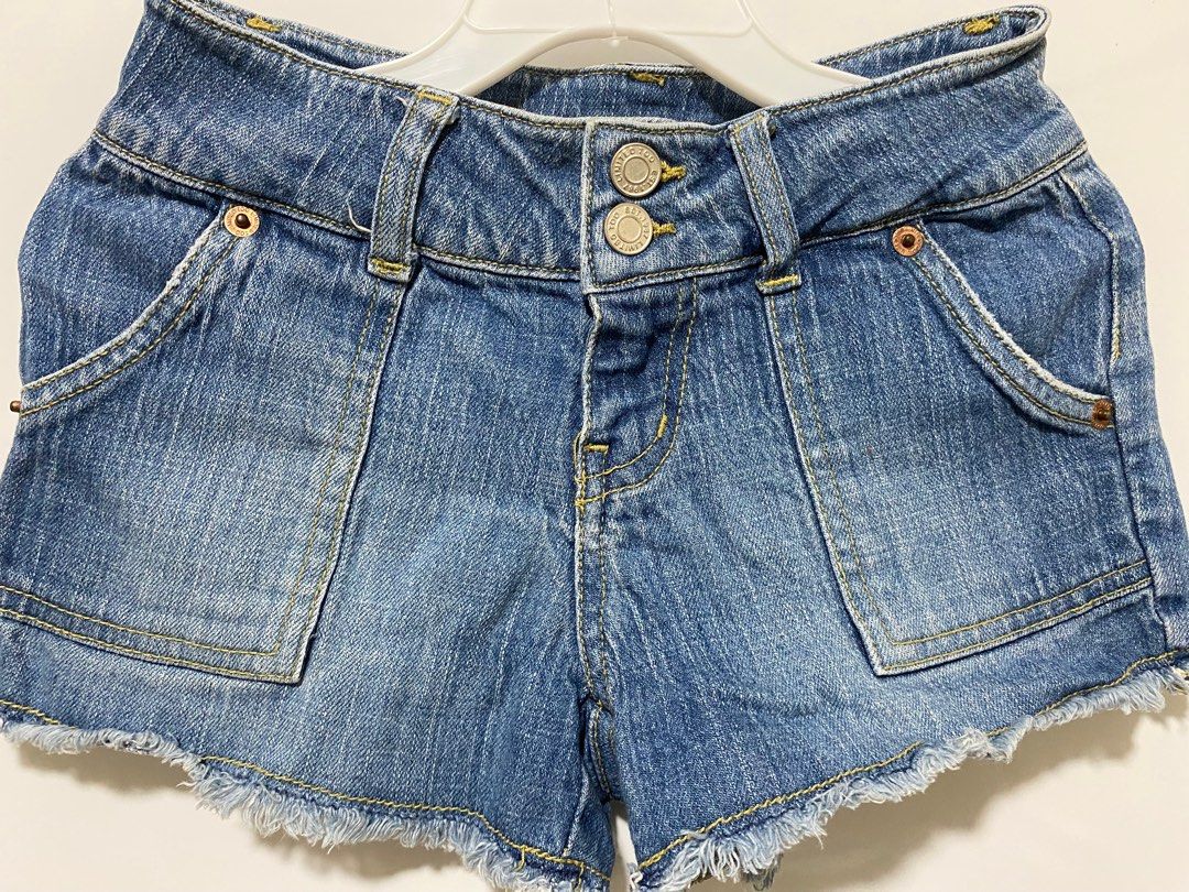 Limited Too denimo shorts for 6yo (Category: Babies & Kids Fashion) located in Paranaque City. Submitted by stuffnshare (Listing ID 1272403761, Image 1). Description: .