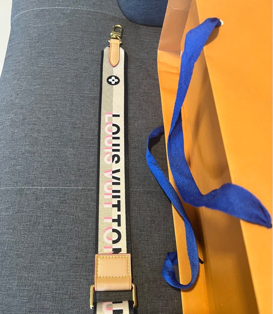 Louis Vuitton Bandoulière Strap J02472