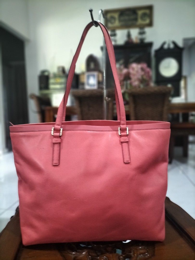 Prada louise tote outlet