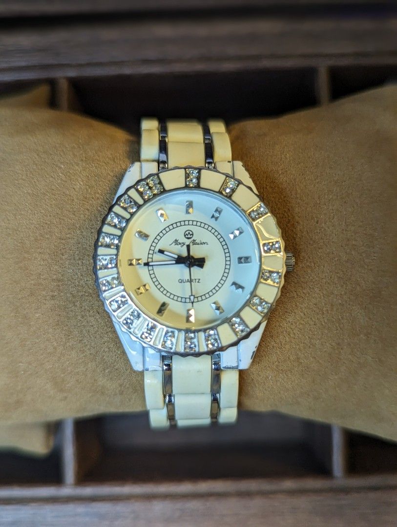 Dior austria deals crystal cs8268l