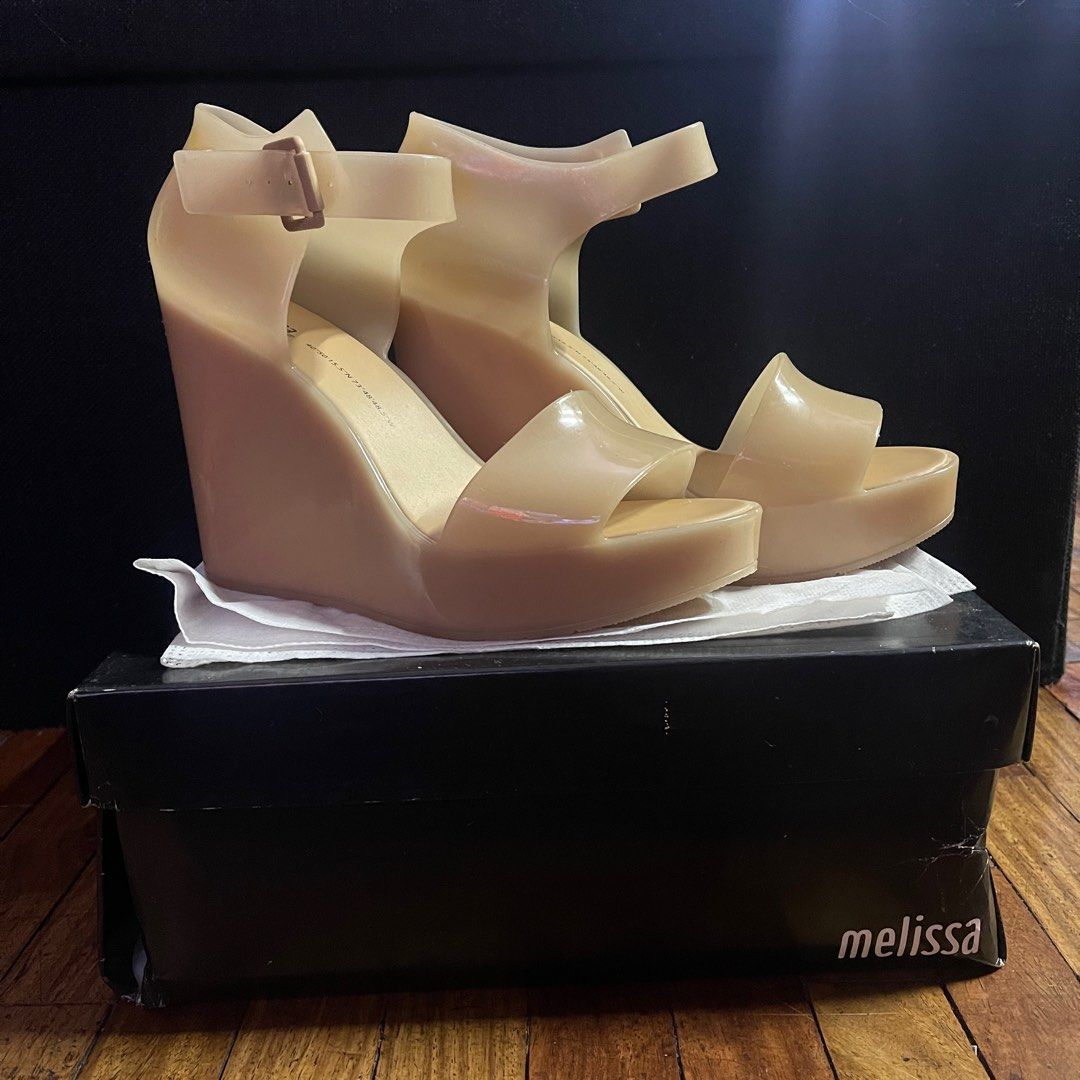 Mar wedge online