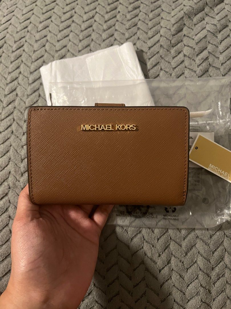 Michael Kors Jet Set Bifold Wallet