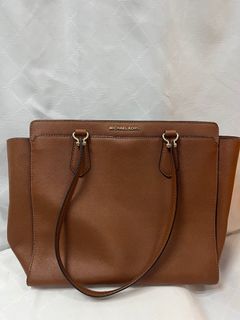 （分類：）位於 。 由 kk8920 提交（商品編號 1272332817，圖片 1）。簡介： 。