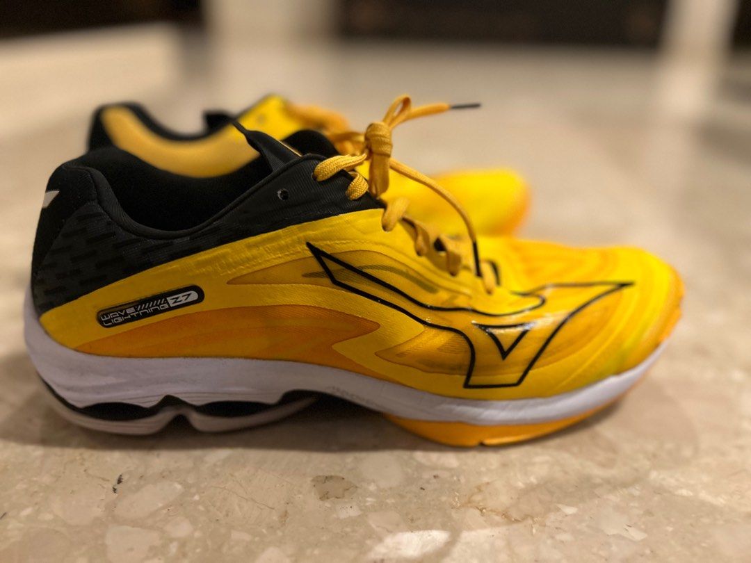 Mizuno wave laser yellow deals