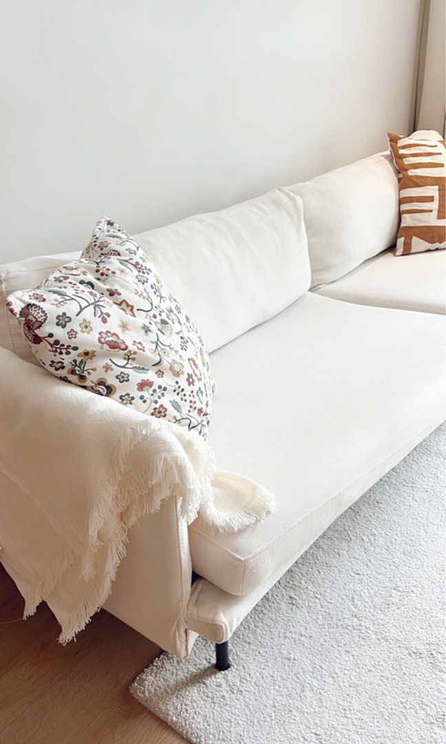 Modern hotsell sofa clearance