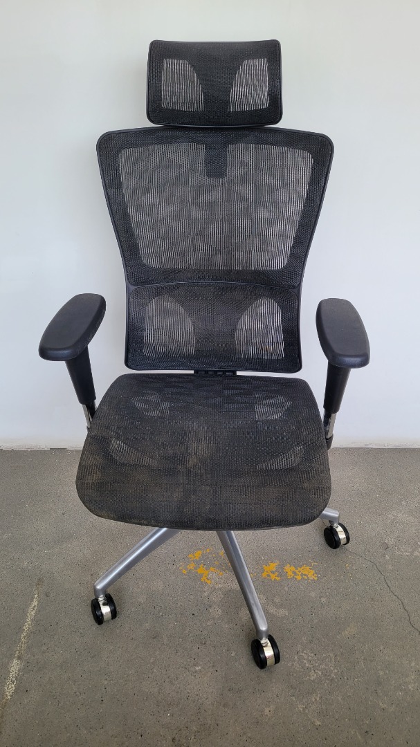 Monas B Chair Perfect Seating Experience, Office Chair, Gaming Chair