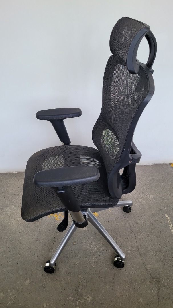 Monas B Chair Perfect Seating Experience, Office Chair, Gaming Chair