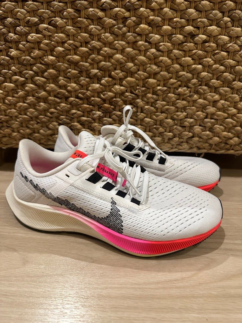 White nike discount pegasus womens