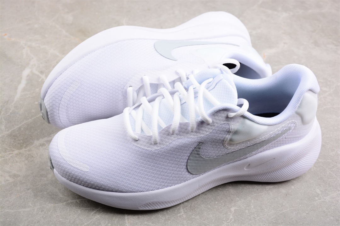 Nike store revolution 39