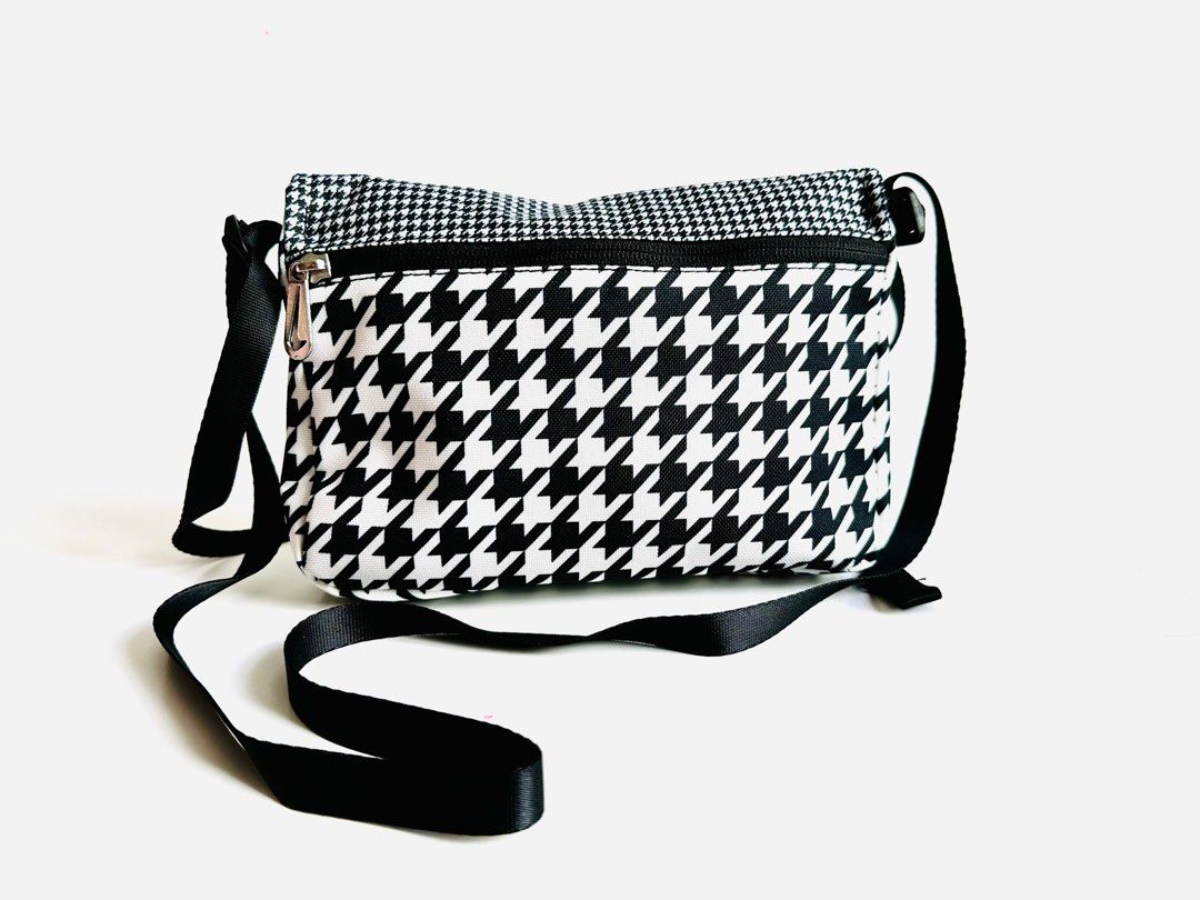 nike houndstooth bag