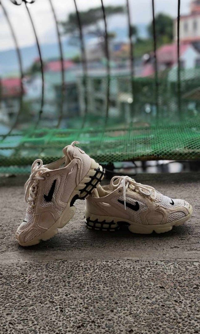 nike stussy spiridon womens