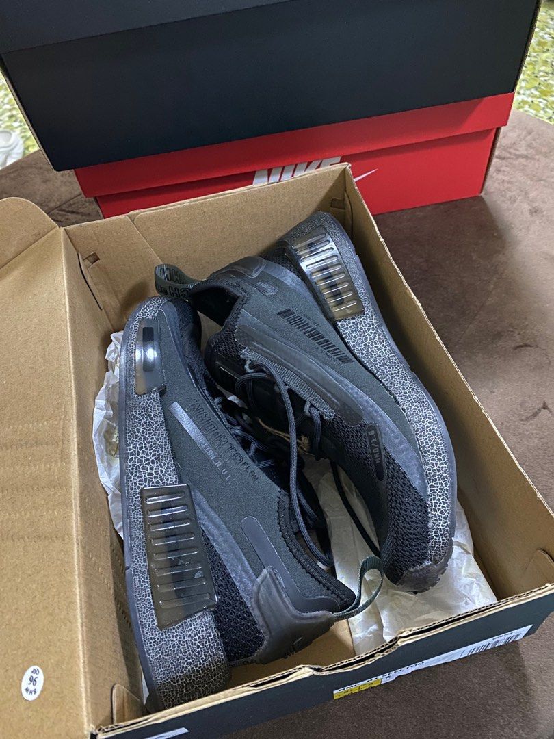 Nmd r1 online pk pitch black