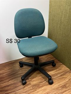 (Category: ) located in . Submitted by angshop88 (Listing ID 1272319263, Image 1). Description: .