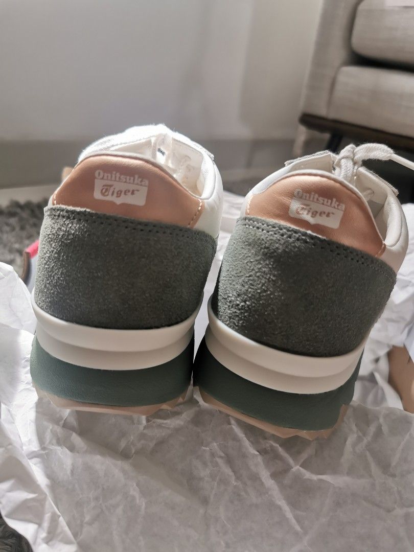 Onitsuka tiger gsm sales core sneaker