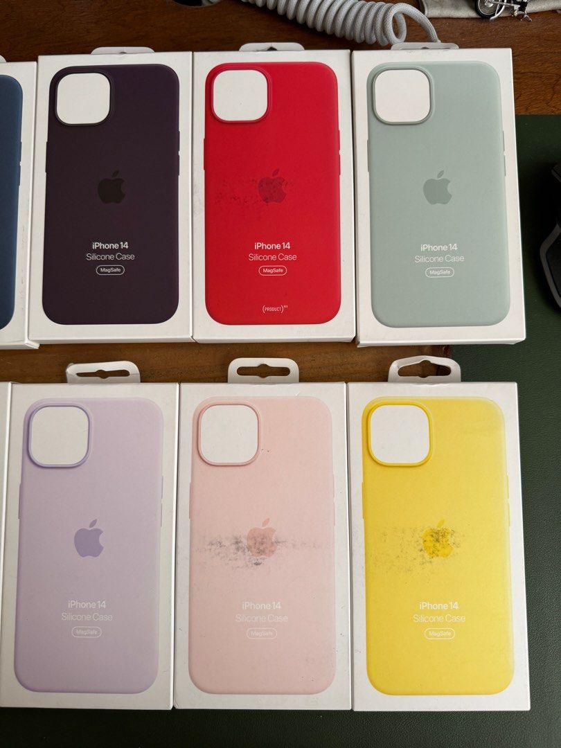 Original iPhone 14 MagSafe Silicone Case (Category: Cases & Sleeves) located in Manila. Submitted by razelysonn (Listing ID 1272340746, Image 3). Description: All Original, Came from Powermac and beyond the box! Not fake! Price is fixed, thank you! 😊 .