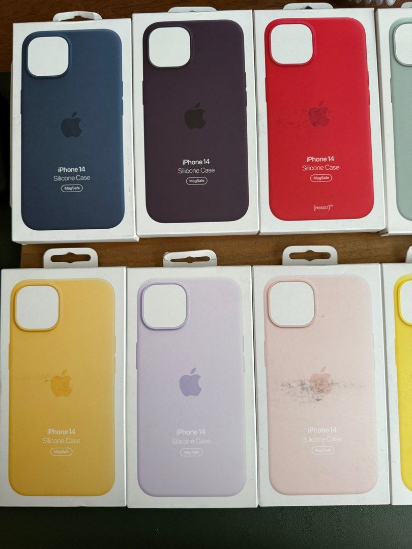 Original iPhone 14 MagSafe Silicone Case (Category: Cases & Sleeves) located in Manila. Submitted by razelysonn (Listing ID 1272340746, Image 2). Description: All Original, Came from Powermac and beyond the box! Not fake! Price is fixed, thank you! 😊 .