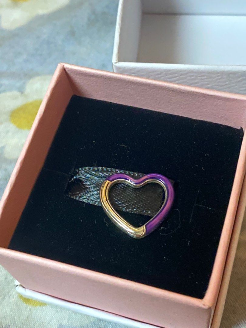 Pandora purple hotsell heart ring