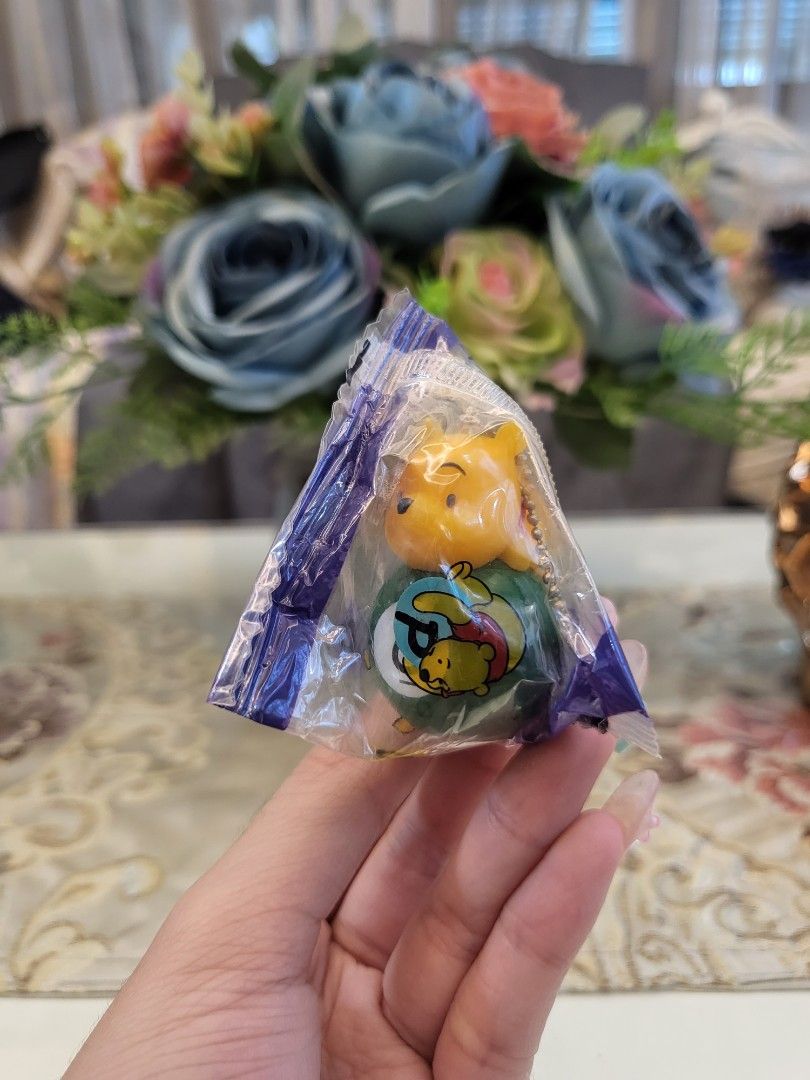 Pooh Billiard Ball #6 Keychain (Category: Character Goods) located in San Fernando. Submitted by jpmarketplace2023 (Listing ID 1272334626, Image 3). Description: -Pooh billiard ball #6 keychain for only PHP130 -Authentic from Japan.