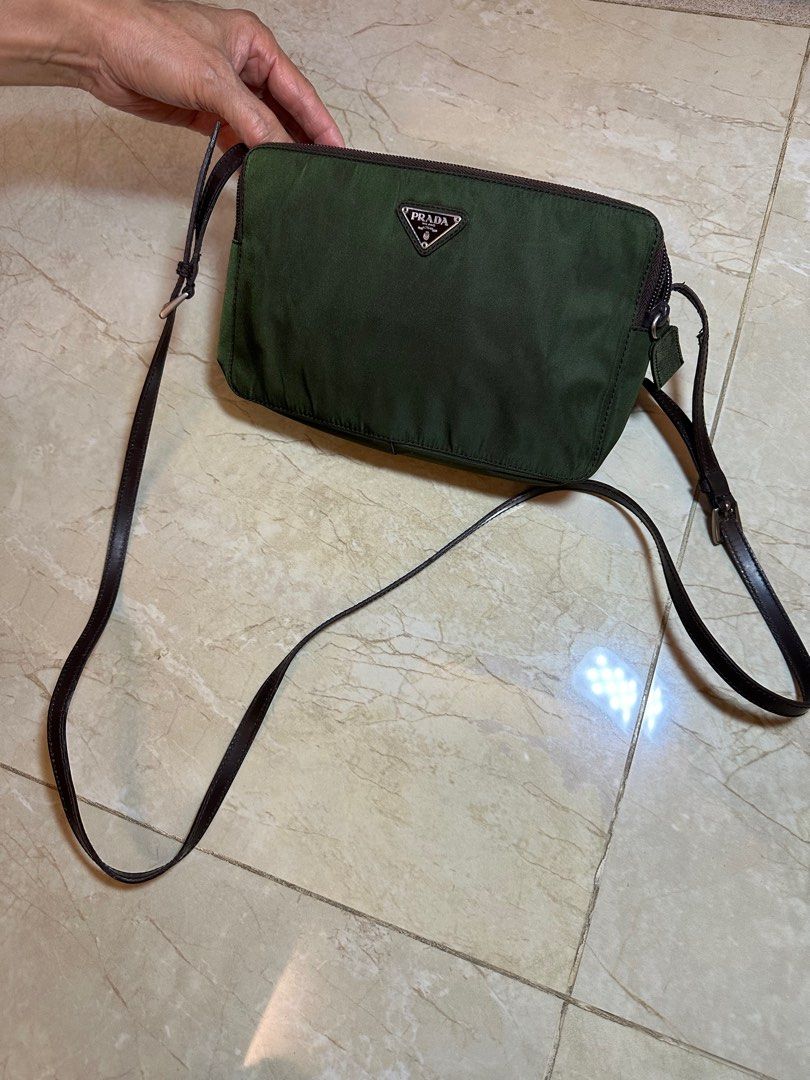 Vintage green prada bag top