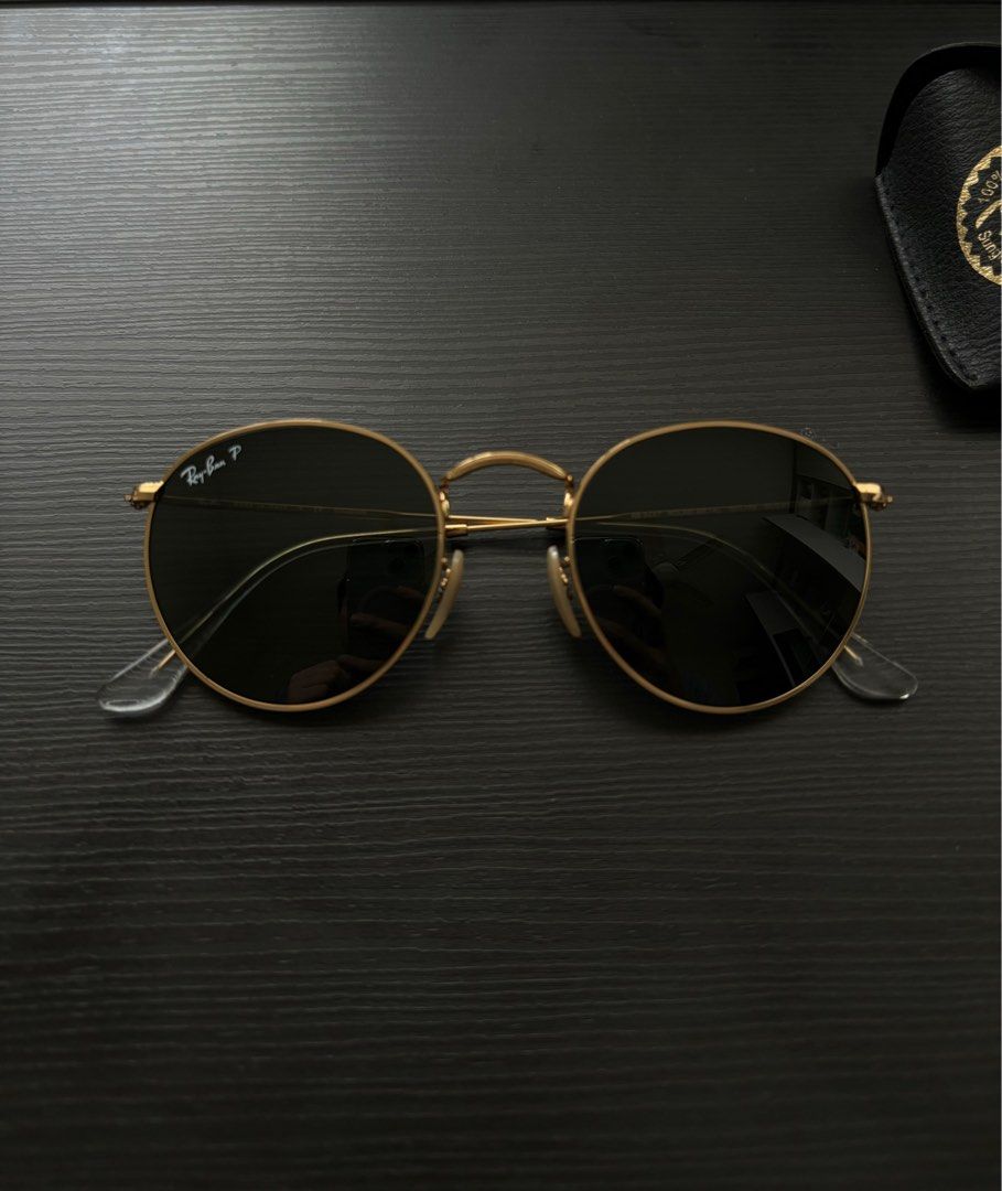 Rb3447 polarised top