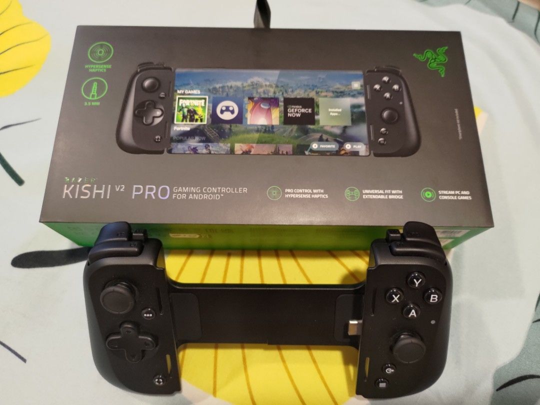 Razer Kishi v2 Pro with 3.5mm Audio Jack