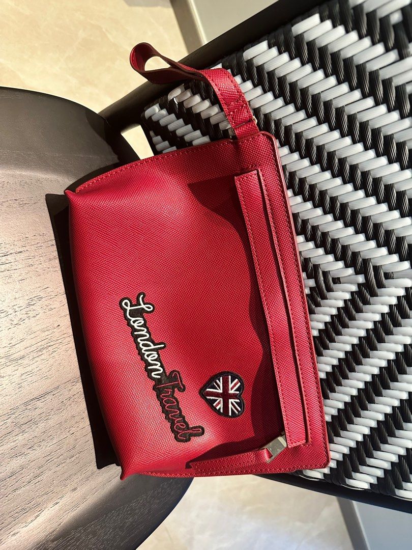 Red clutch outlet bag with strap