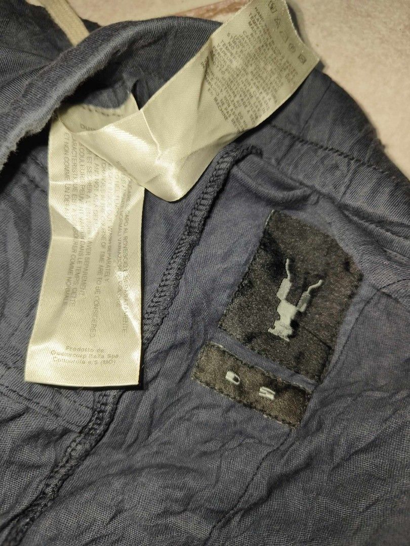 Rick owens DRKSHDW (Category: Joggers) located in Baguio. Submitted by luxeloomarchive (Listing ID 1272431581, Image 3). Description: drkshdw Rick Owens sweatpants joggers Size medium stretchable.