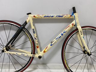 (Category: ) located in . Submitted by mok_garage (Listing ID 1272315170, Image 1). Description: .