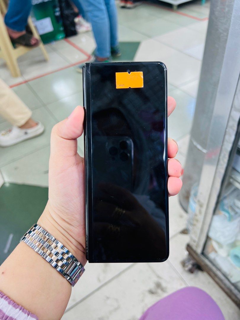 Samsung Z Fold 3 5G 95% makinis (Category: Samsung) located in San Juan City. Submitted by javedsgadgetshop (Listing ID 1272379548, Image 2). Description: OPEN FOR INSTALLMENT VIA CREDIT CARD/GGIVES & SWAP/TRADE-IN! WE BUY AND SELL ( ANYKINDS OF UNIT BINIBILI PO NAMIN)! PTPA : Padelete po f bawal Read ❗️Onhand ‼️ Samsung Zfold 3 5G •256gb •NTC Variant •Good batt health •Factory Unlock •95% Smoothness •No hidden issue | No Repaired •100% Authentic