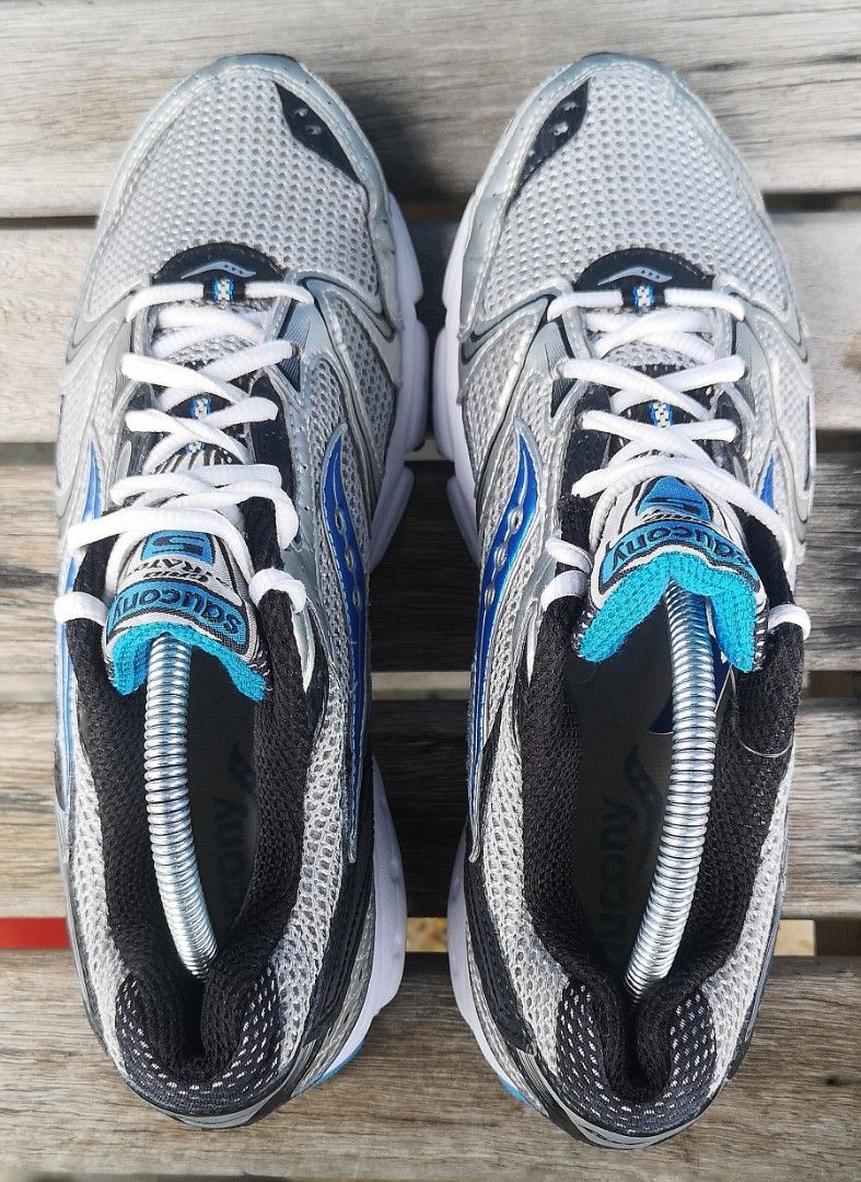 Saucony grid stratos shop 5 men's running shoes