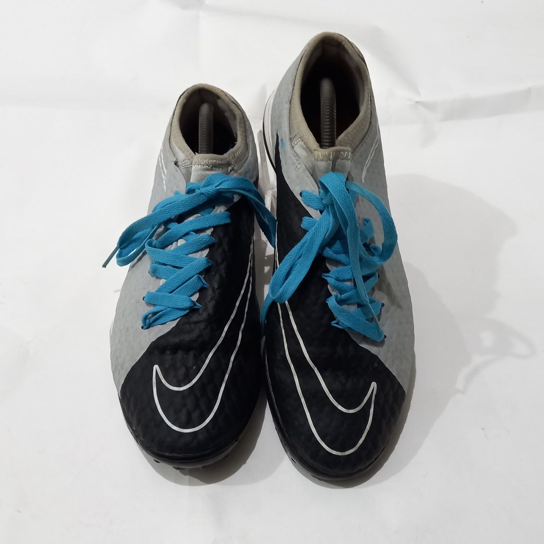 Sepatu futsal online nike hypervenom black