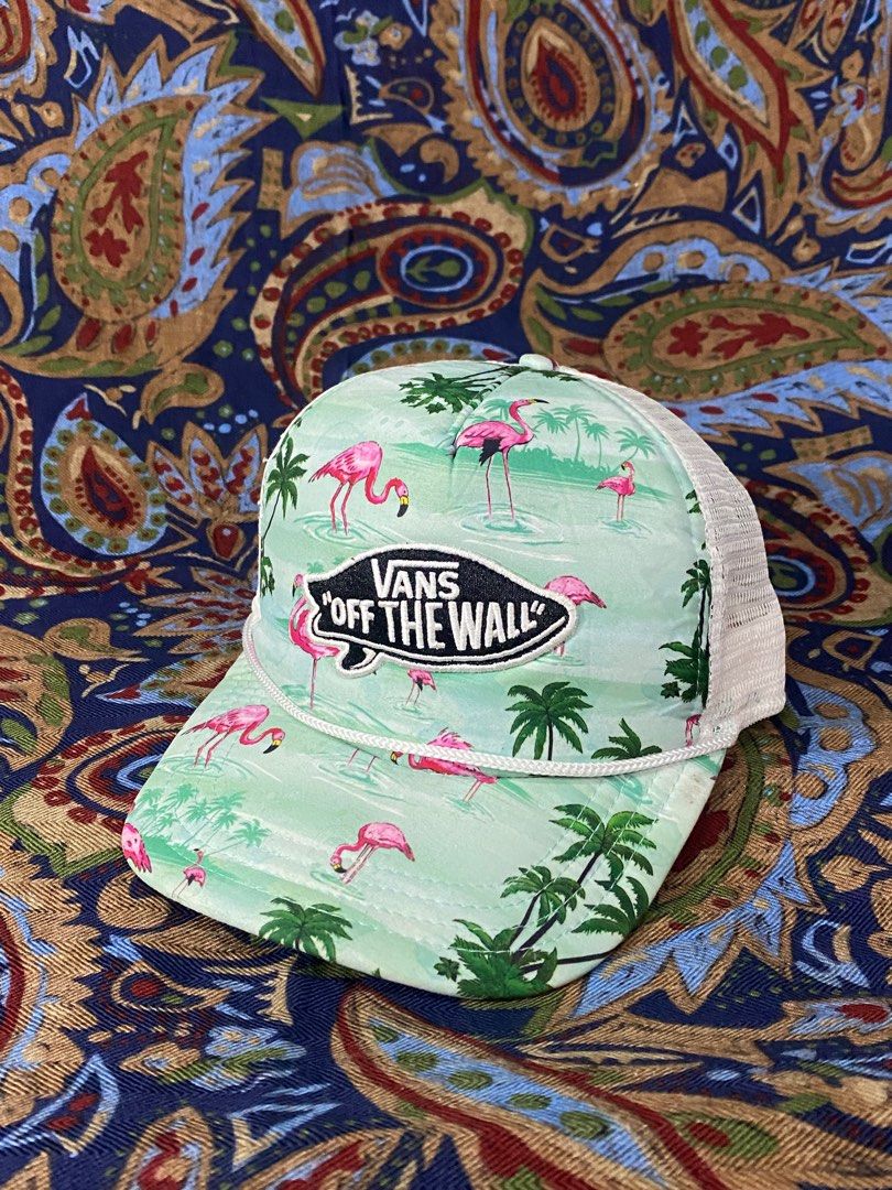 Vans off the wall flamingo hat on sale