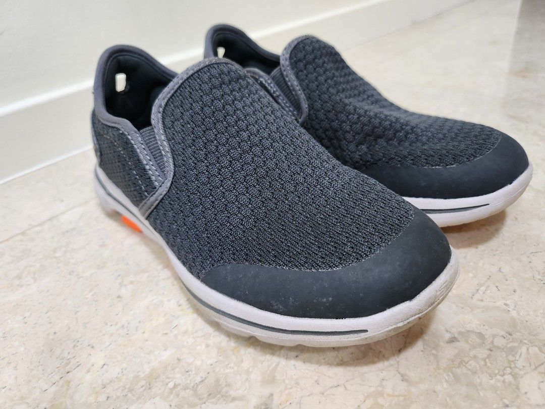 Skechers shoes hotsell size 2