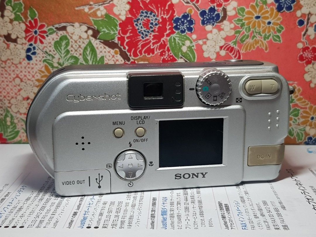 Sony DSC P71 Digicam READ (Category: Cameras) located in Paranaque City. Submitted by vintagepopsicle (Listing ID 1272435171, Image 2). Description: Tested working 3.2MP Digicam. Runs on sony memory sticks and standard AA Batteries Both NOT included. The Output is a bit on a dreamy side but still ok as some prefer this output for nostalgia effects and portraits. Also makes an old style movie type and saves you a lot on editing. Pls see photos to 