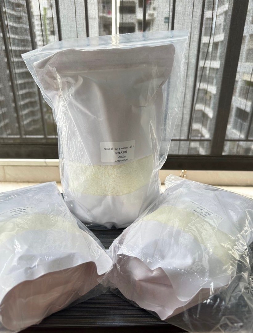 Soybean wax, Hobbies & Toys, Stationery & Craft, Handmade Craft on