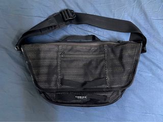 Maze catapult sale sling bag