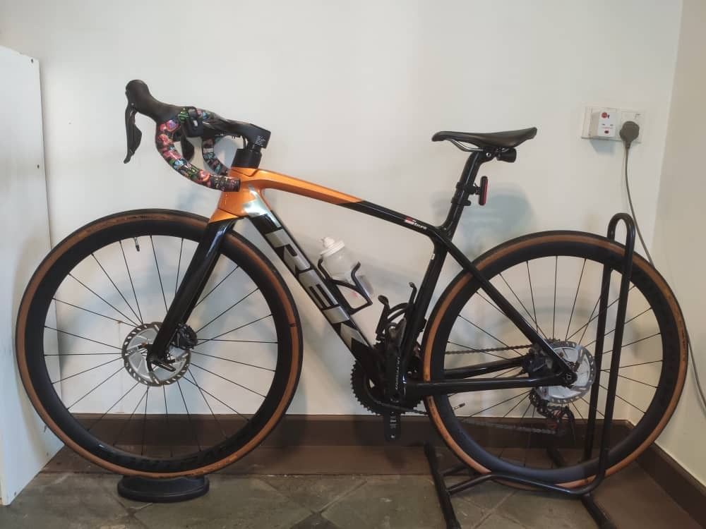 Trek Emonda SL7 with upgraded parts Sports Equipment Bicycles