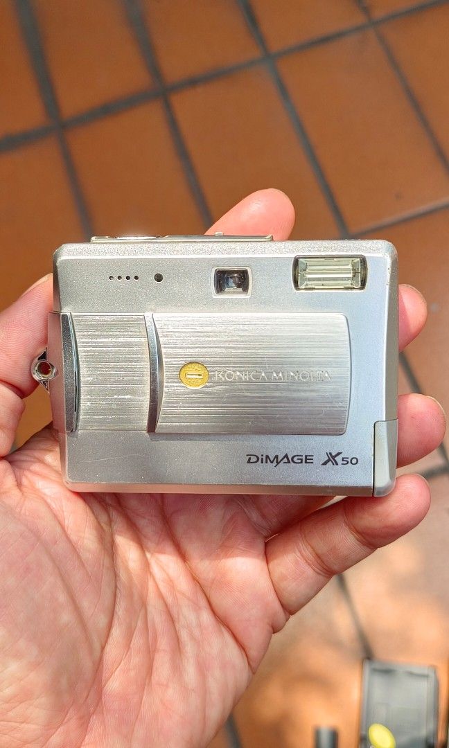 KONICA MINOLTA デジタルカメラ DiMAGE X50 - デジタルカメラ