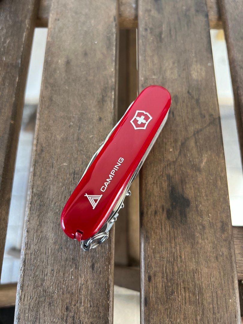 Victorinox Ranger, Swiss pocket knife, red camping