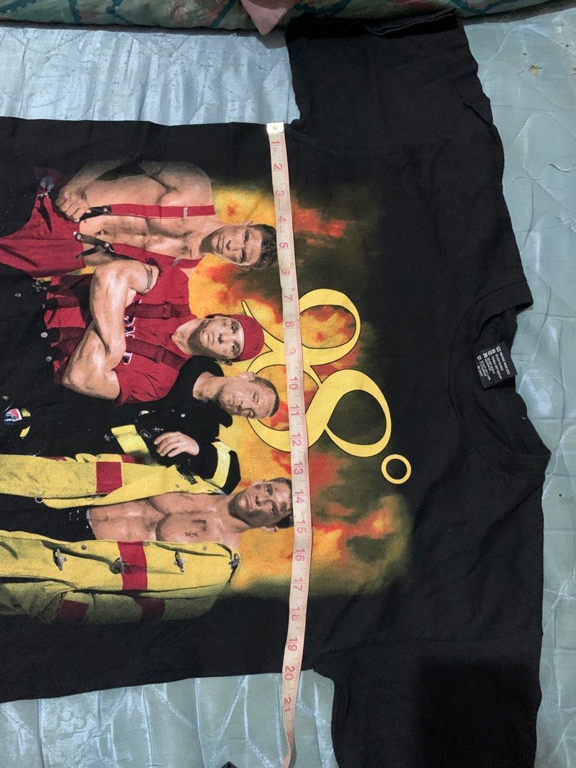 98 degrees band tour heating up tee, Good condition