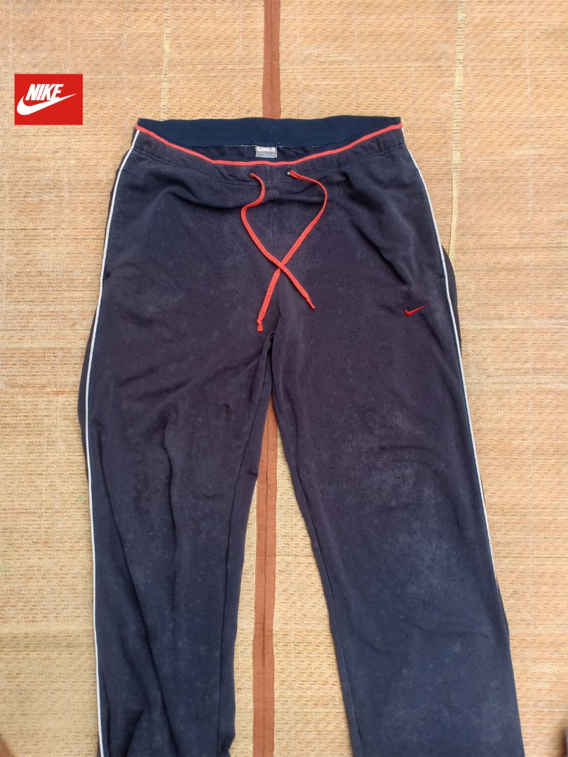 Vintage Nike Track Pants, Men's Fashion, Bottoms, Joggers on Carousell