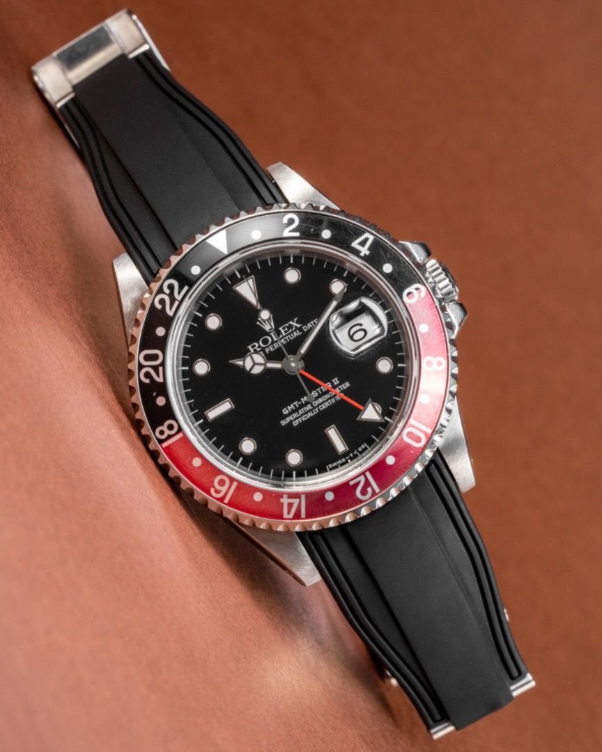 Vulcanised FKM Rubber Strap in Classic Black by Solitaire for