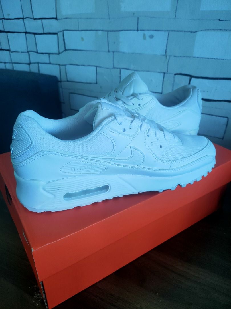 Nike air max sales tr 18 white