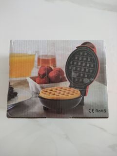 https://media.karousell.com/media/photos/products/2023/12/18/waffle_maker_1702874413_ccca1d69_thumbnail.jpg