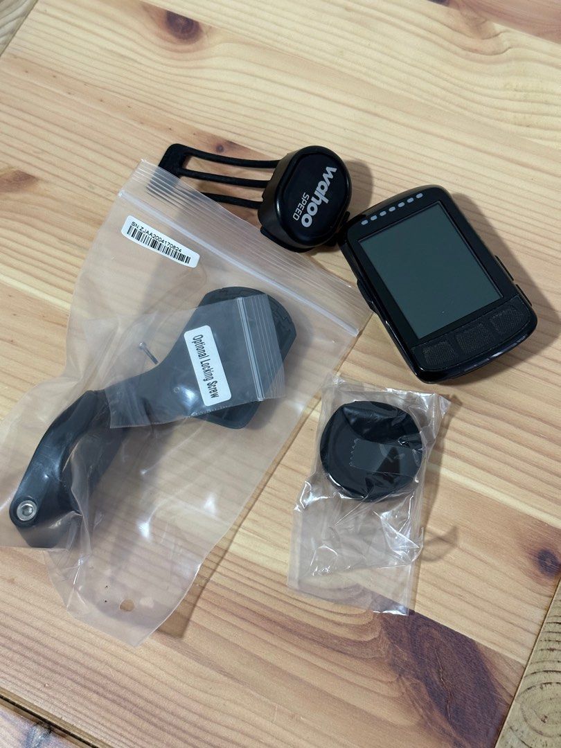 Wahoo Elemnt Bolt with speed sensor