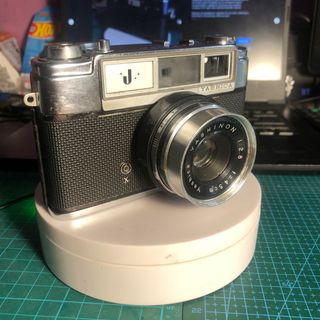 (Category: ) located in . Submitted by winkwonkcameras (Listing ID 1272325731, Image 1). Description: .