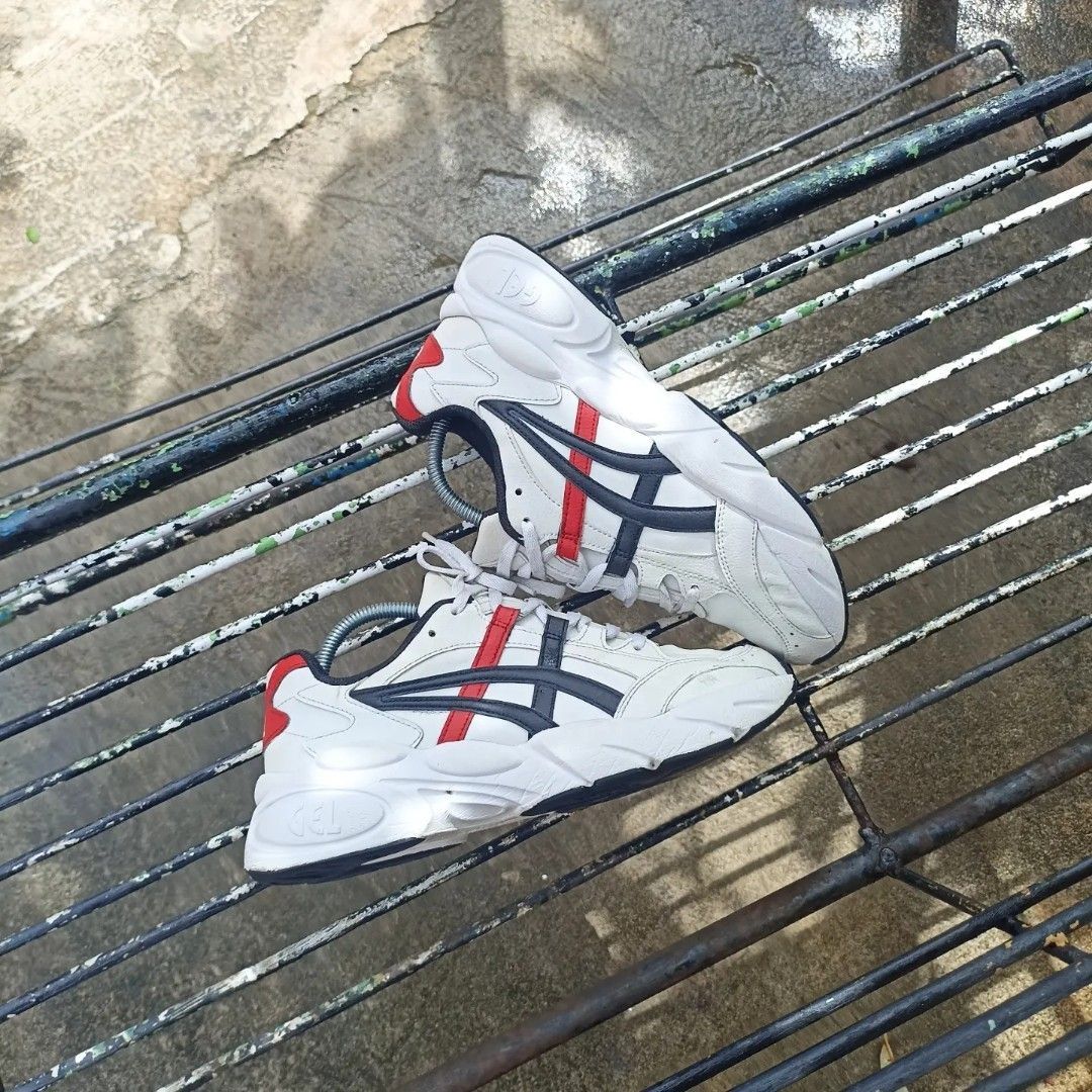 A2 asics hot sale
