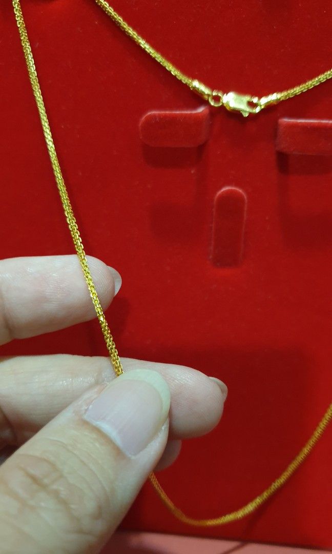 Gold short chain design for female store