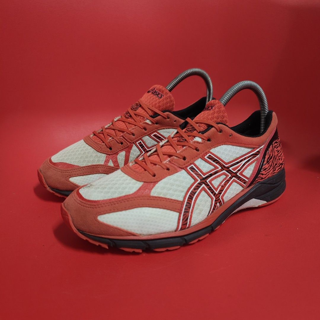 6.5UK ASICS GEL HEATRACER 2019